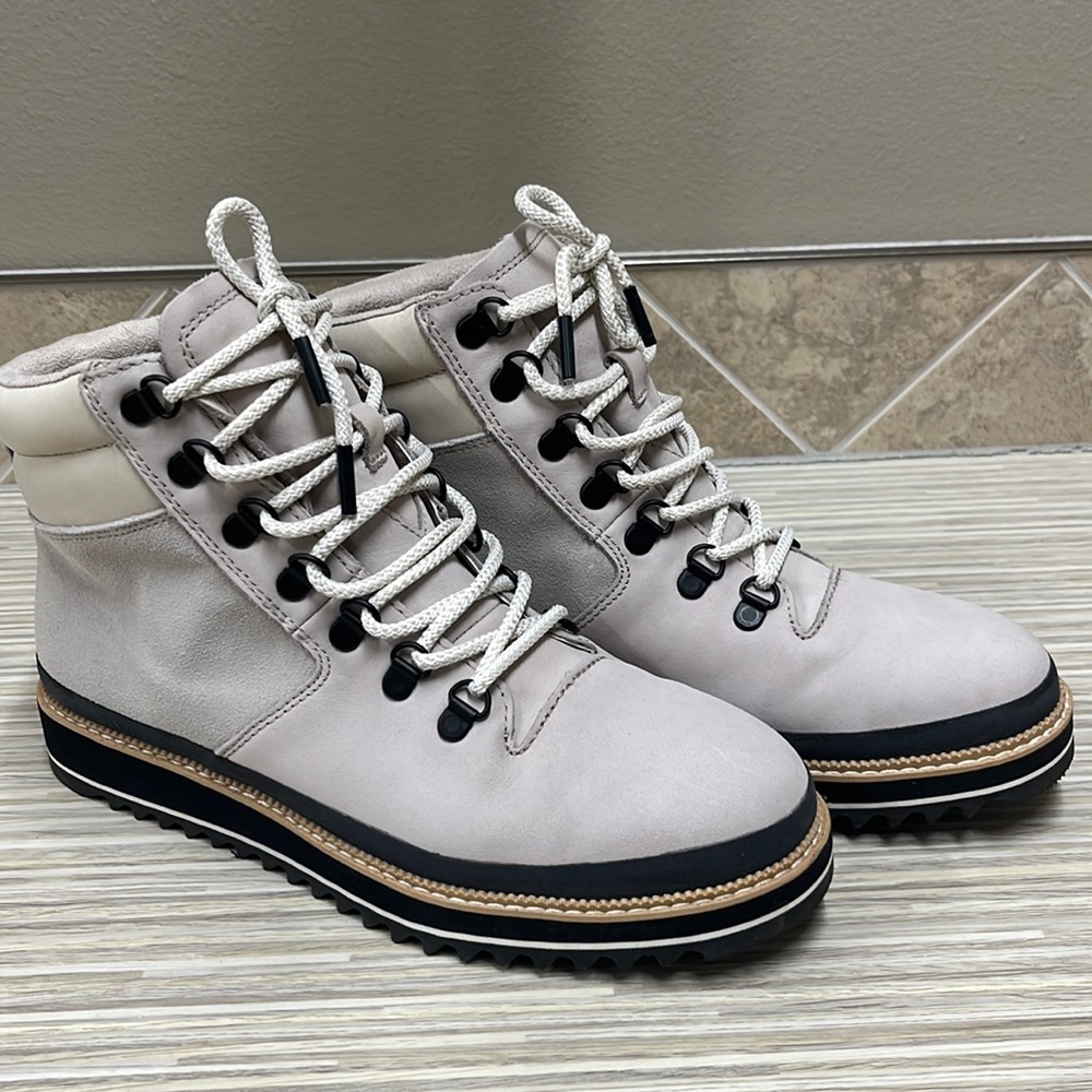 TOMS Mojave Cozy Flat Boots - Waterproof